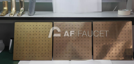 RTAF-AG0306-トイレの作業用パーツのためのロボットの蛇口磨き機